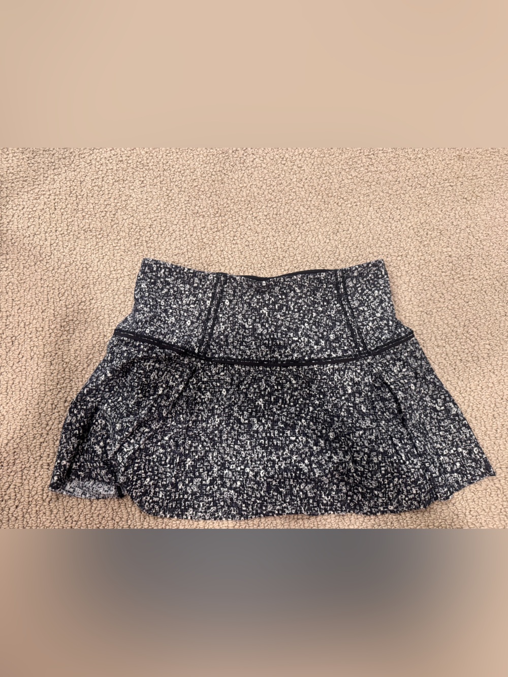 lululemon athletica Black Speckle Flared tennis Skirt